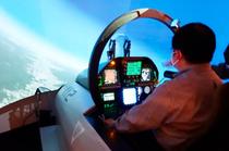 「F/A-18 戦闘機 フライトシミュレーター体験」にご招待！